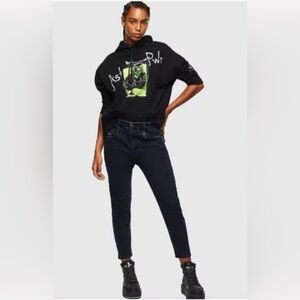 Diesel Fayza Relaxed Boyfriend Jeans Womens 25 Low Waist Ankle Cropped Barrel